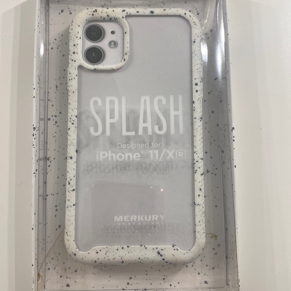 iPhone 11/XR phone case- NEW